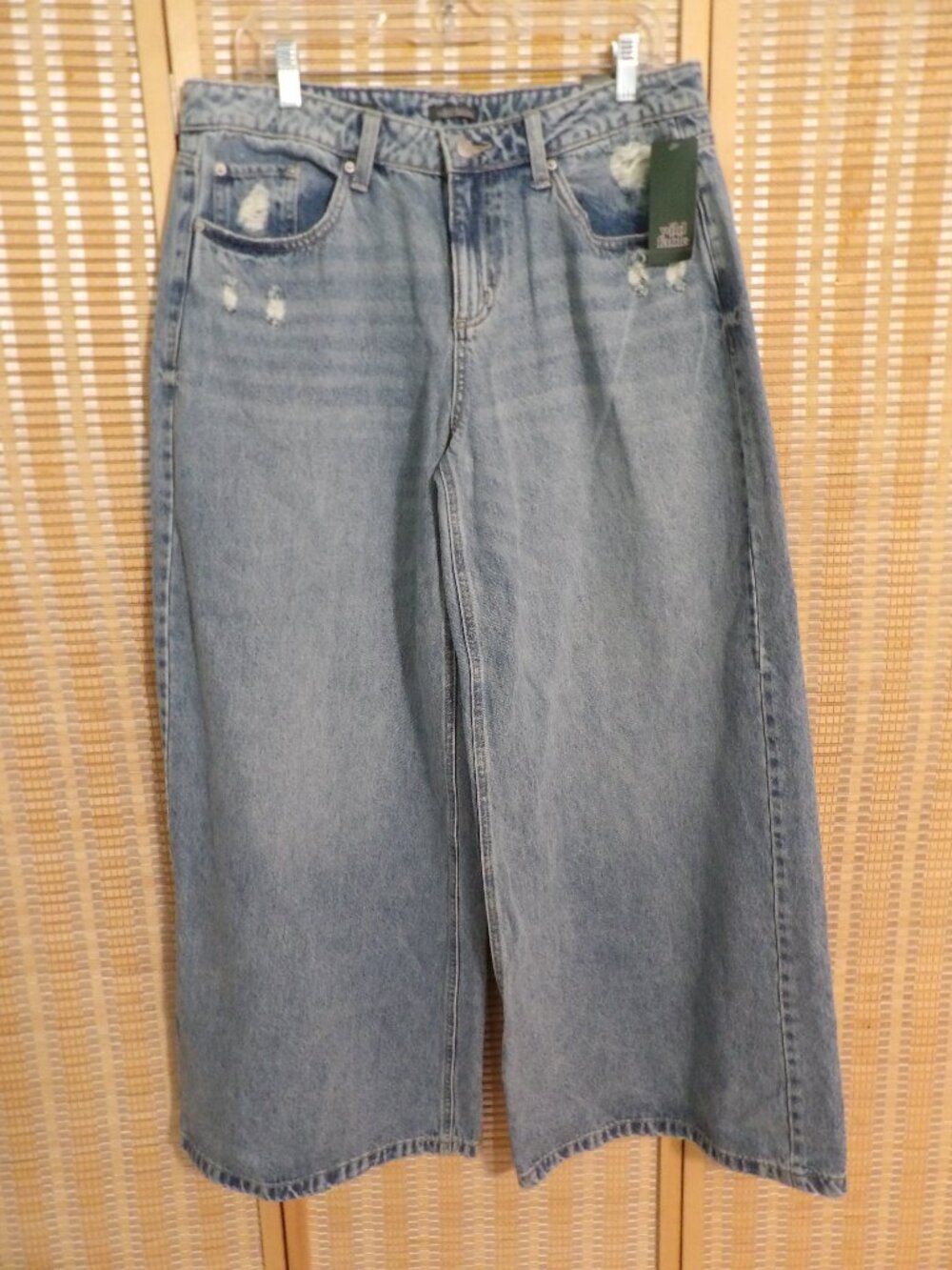 NWT Women's Wild Fable Size 12 (Waist 34in) Mid-Rise Ultra-Wide Leg Denim Jeans